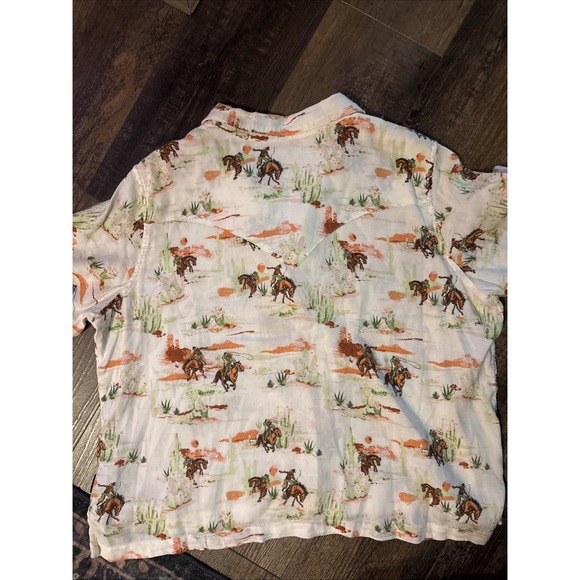 Wrangler Western Desert Rodeo Cowboy Print Button Up Shirt Size Large Women's - Picture 4 of 5